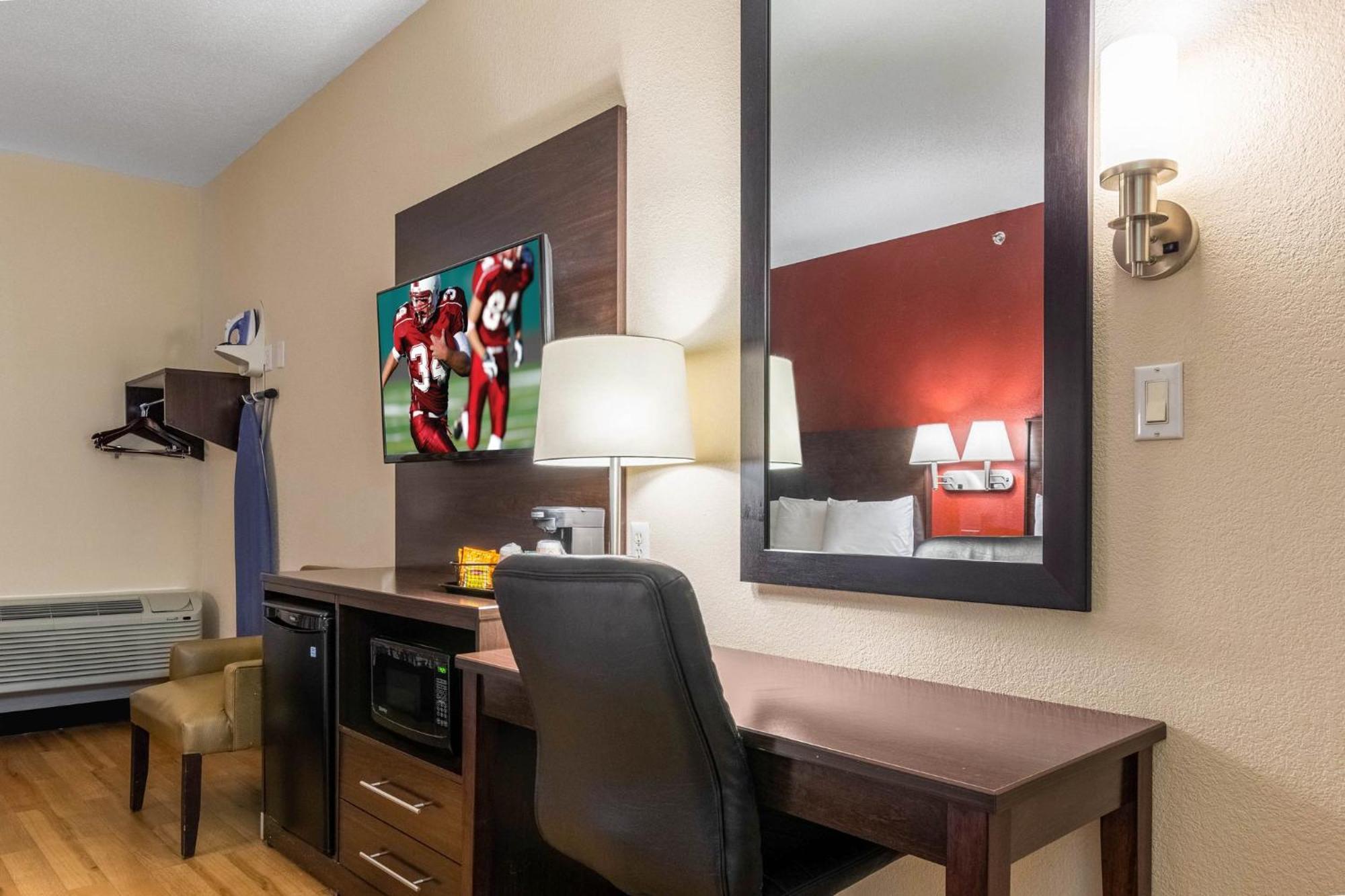 Red Roof Inn Georgetown, In - Louisville West Exteriör bild